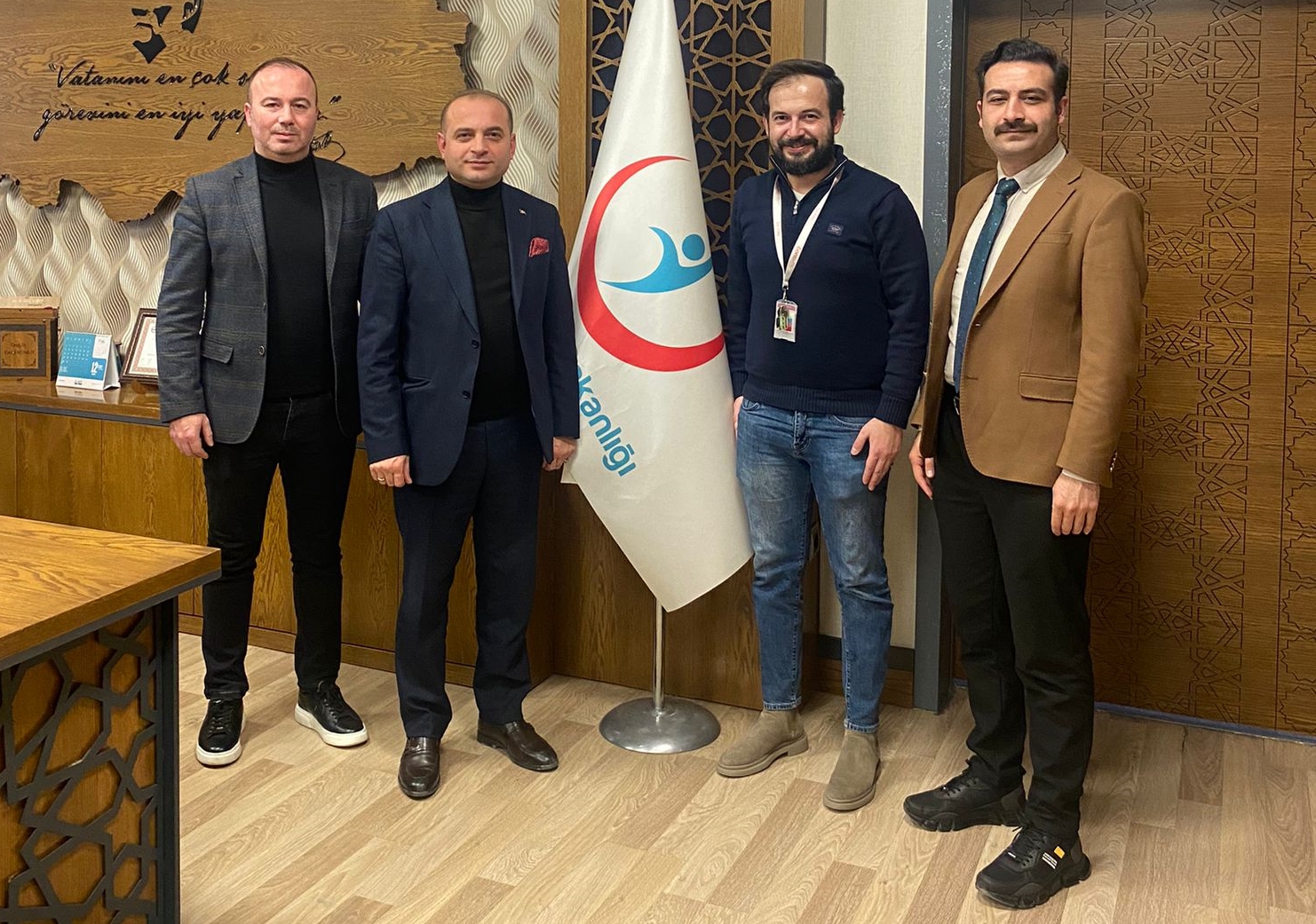 EROL OLÃ‡OKâ€™TA BÄ°R Ä°LK! ANNE KARNINDA KAN NAKLÄ°